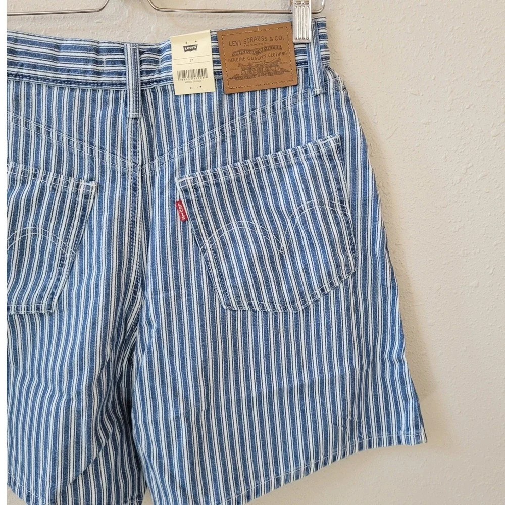 LEVI'S 27 Stripe High Rise Baggy Shorts Women